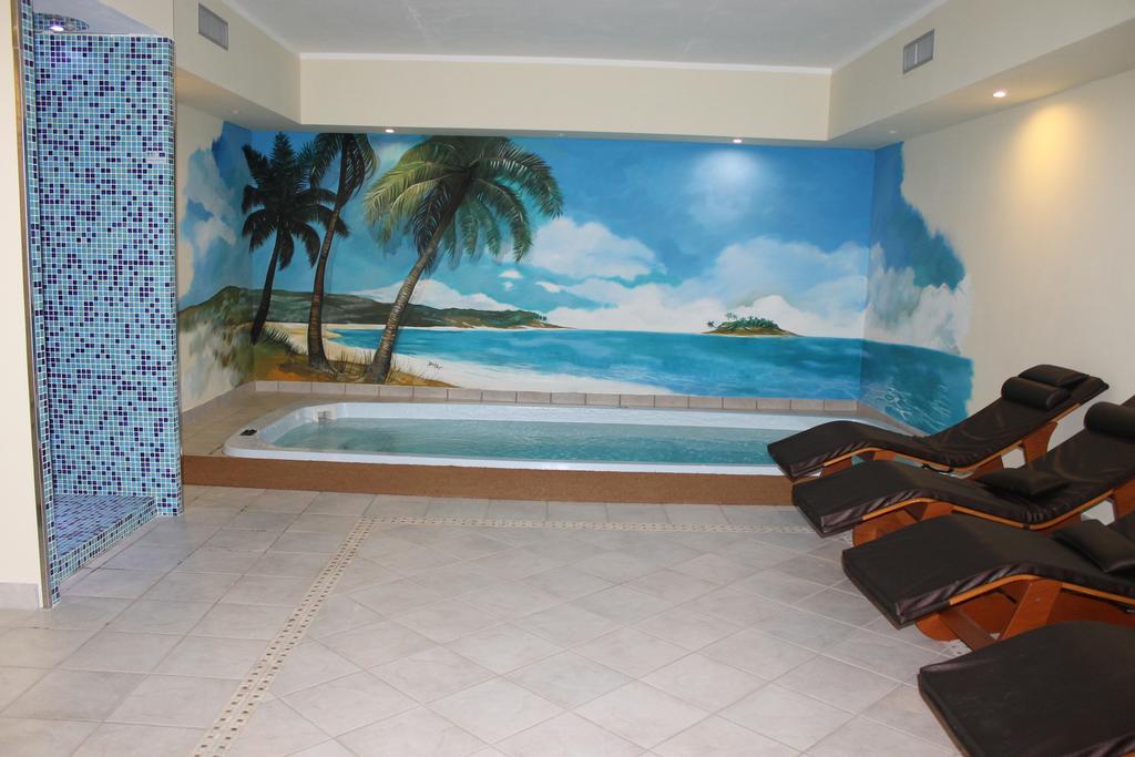 Isola del Gran Sasso dʼItalia Residence La Piscina المظهر الخارجي الصورة