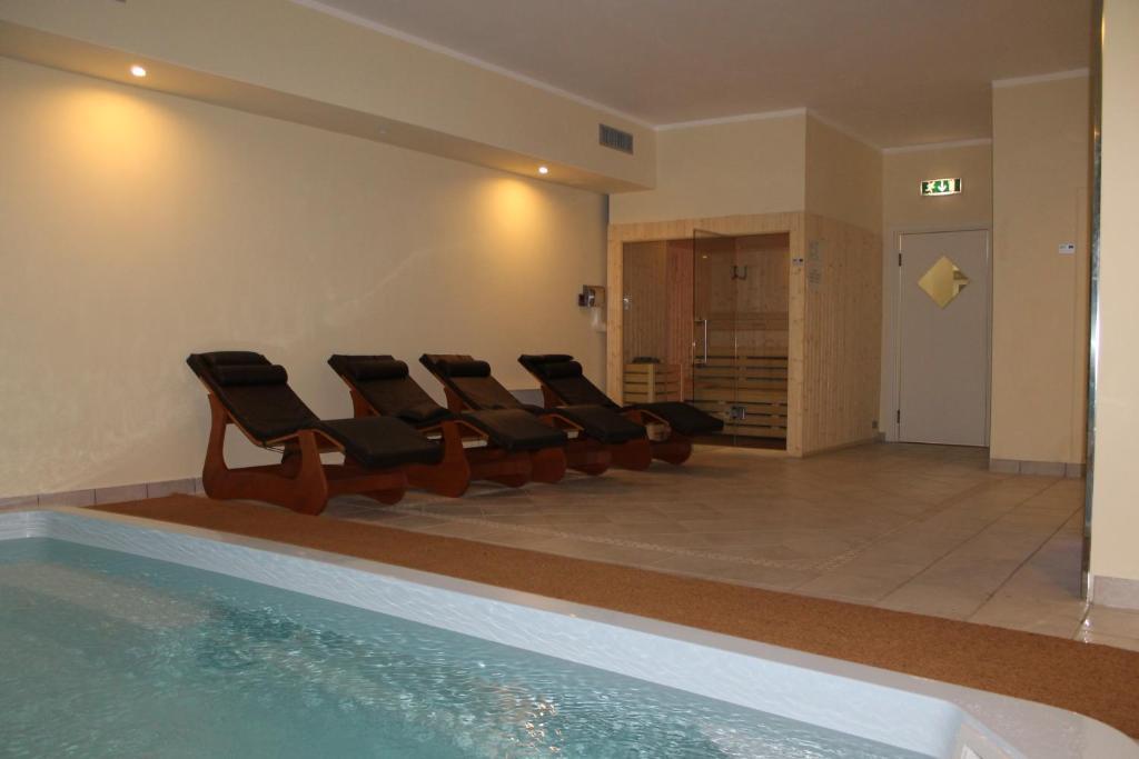 Isola del Gran Sasso dʼItalia Residence La Piscina المظهر الخارجي الصورة
